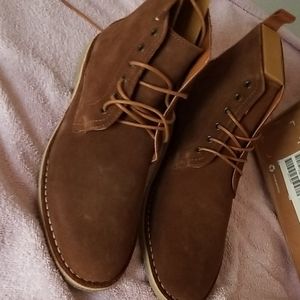 Men's tan suede boot